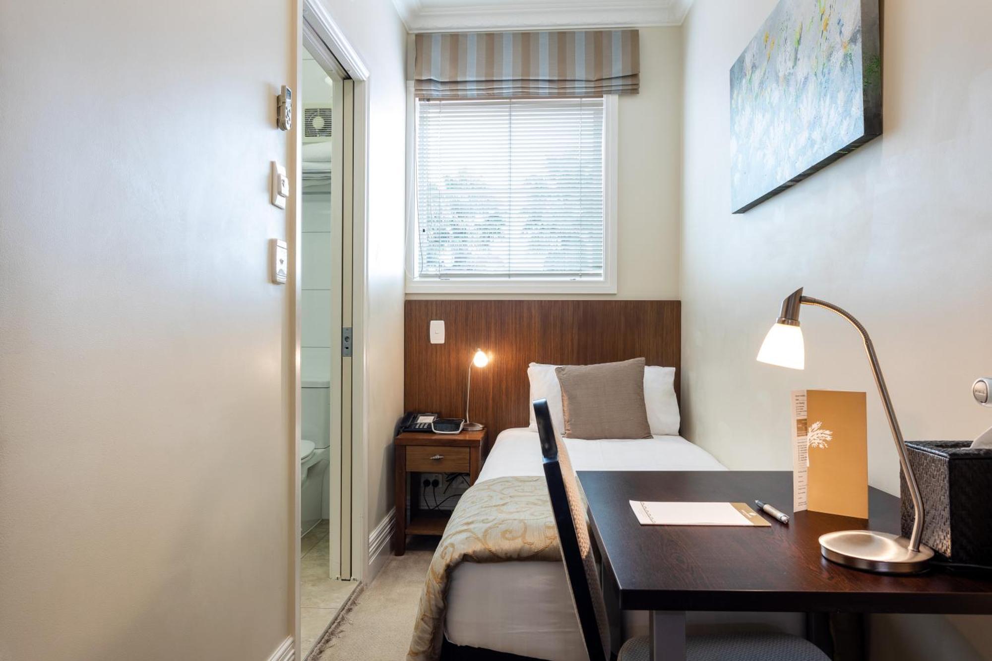 Tuakau Hotel Екстер'єр фото