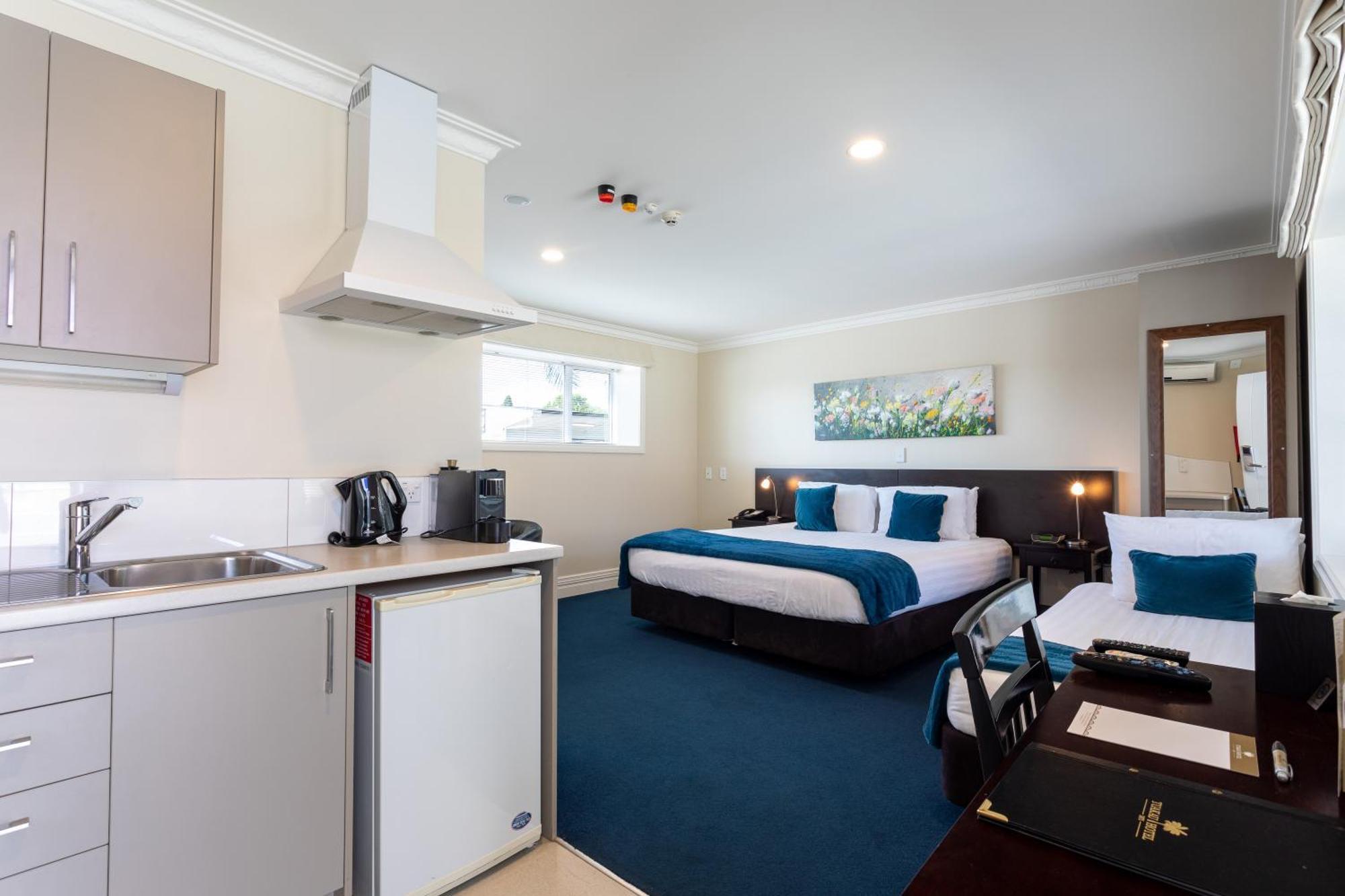 Tuakau Hotel Екстер'єр фото