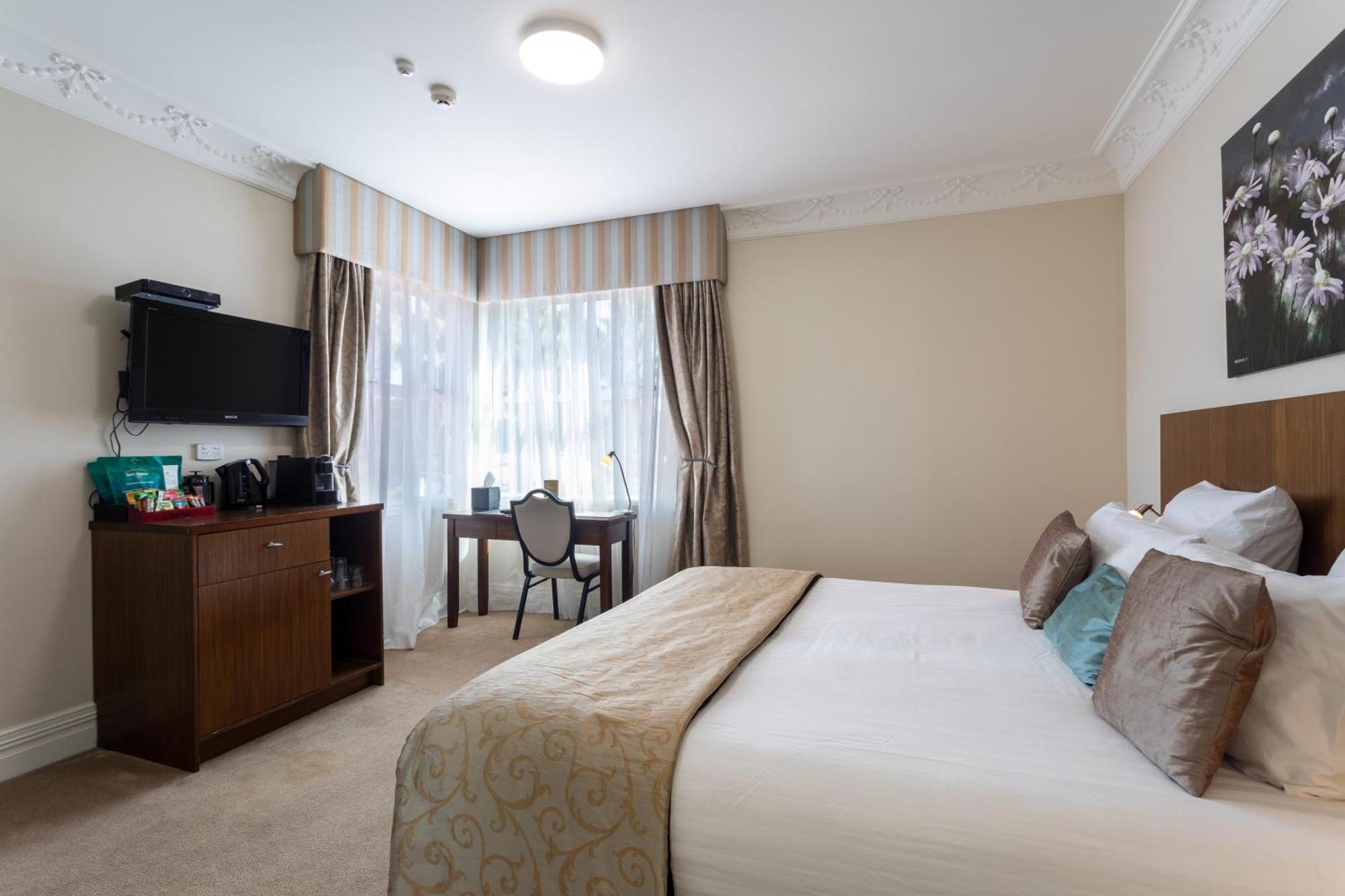 Tuakau Hotel Екстер'єр фото