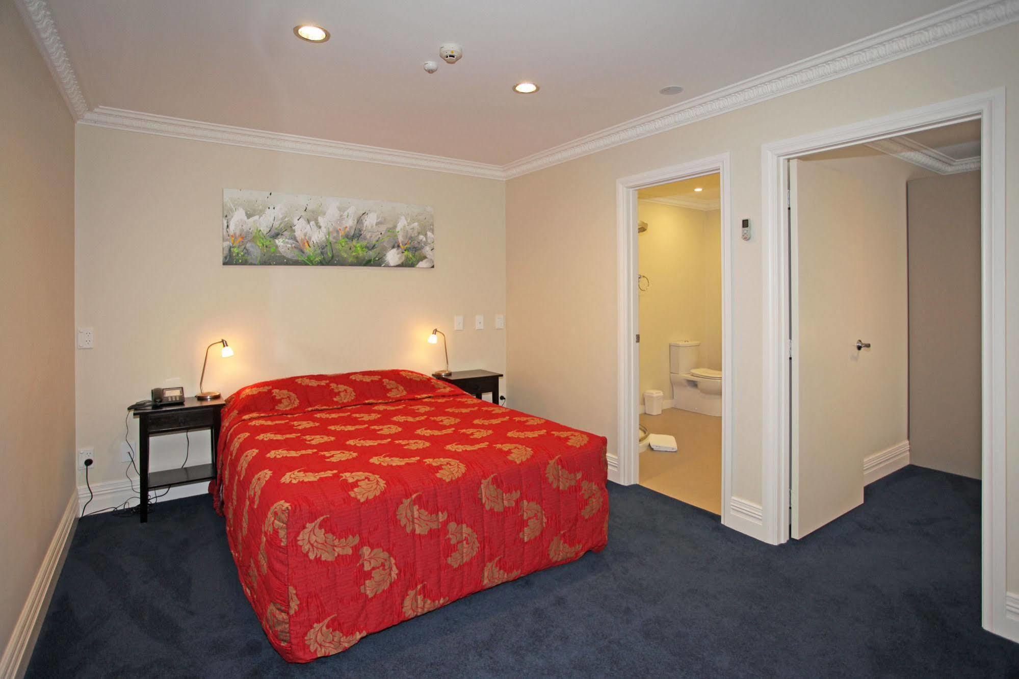 Tuakau Hotel Екстер'єр фото
